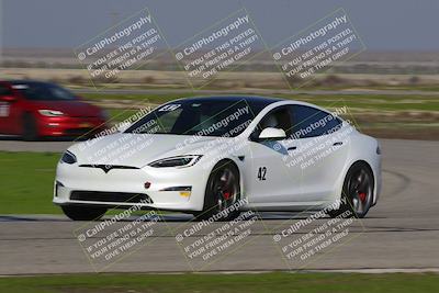 media/Jan-28-2024-Speed Ventures (Sun) [[34a1a56de7]]/Tesla Corsa B/Session 1 (Sweeper)/